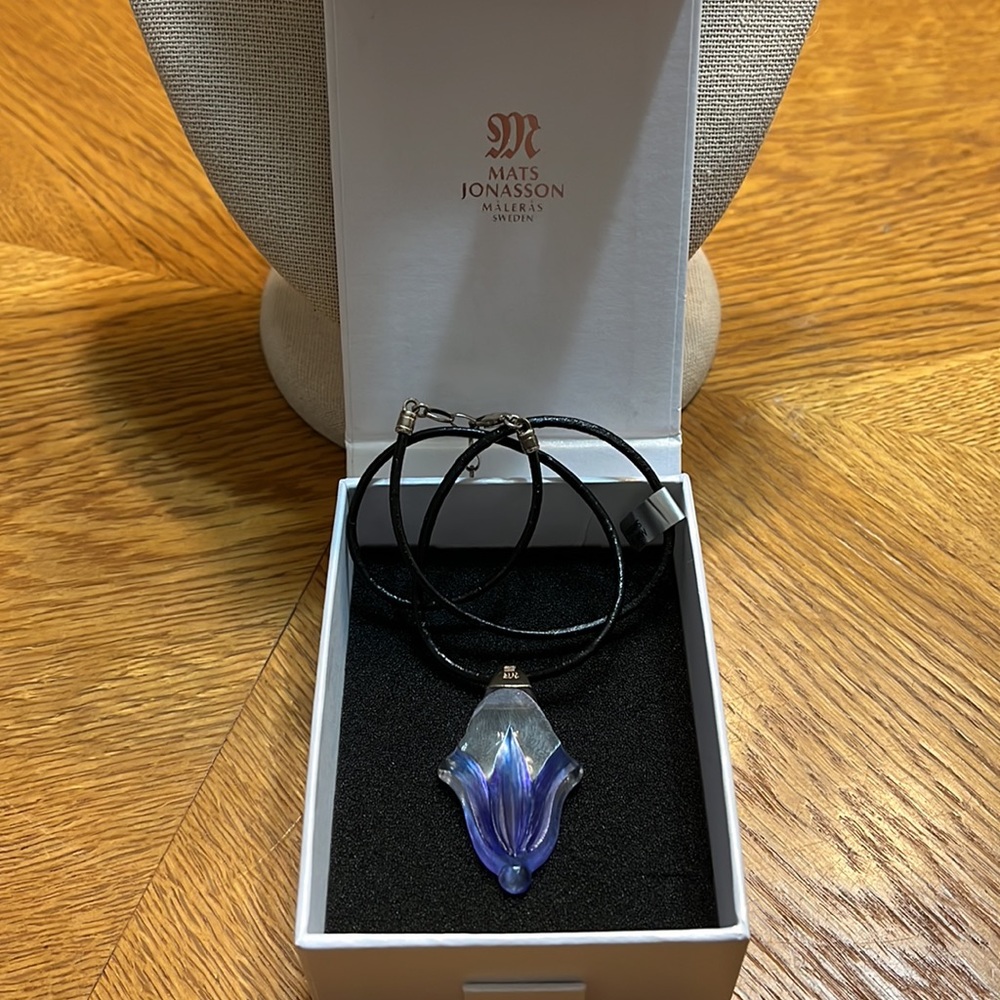 Mats Jonasson Blue Tulip Necklace - Picture 6 of 7